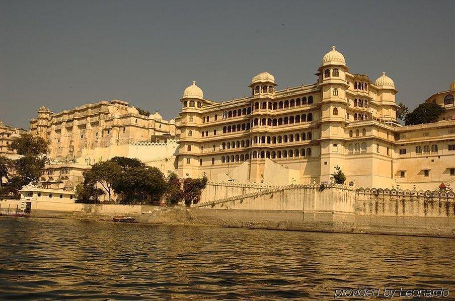 Taj Fateh Prakash Palace Udaipur Ausstattung foto